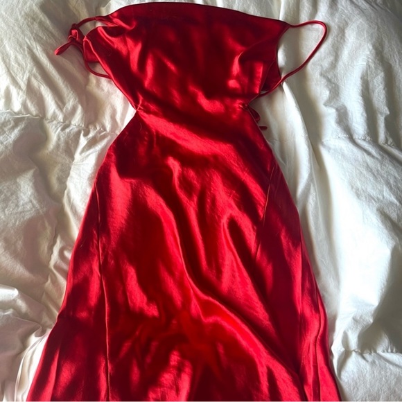 Princess Polly Red Satin Dress - Picture 3 of 4